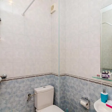 Maya Relax - Two-bedroom With Balcony And Partial Sea View *